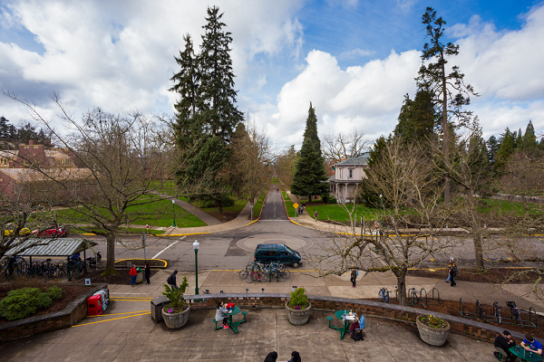 利兹大学商业管理考试辅导补习