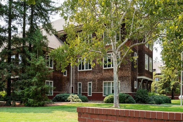 香港理工大学CLC2M05P论文辅导哪家好？