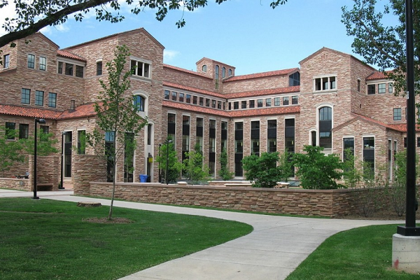 昆士兰大学应用数学考试哪家能辅导